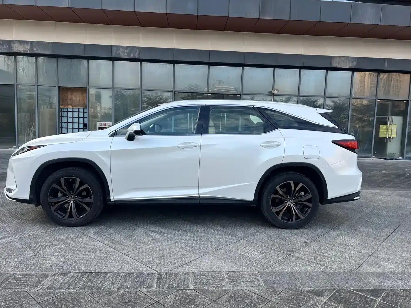 Lexus RX 2021 350 L — миниатюра 3
