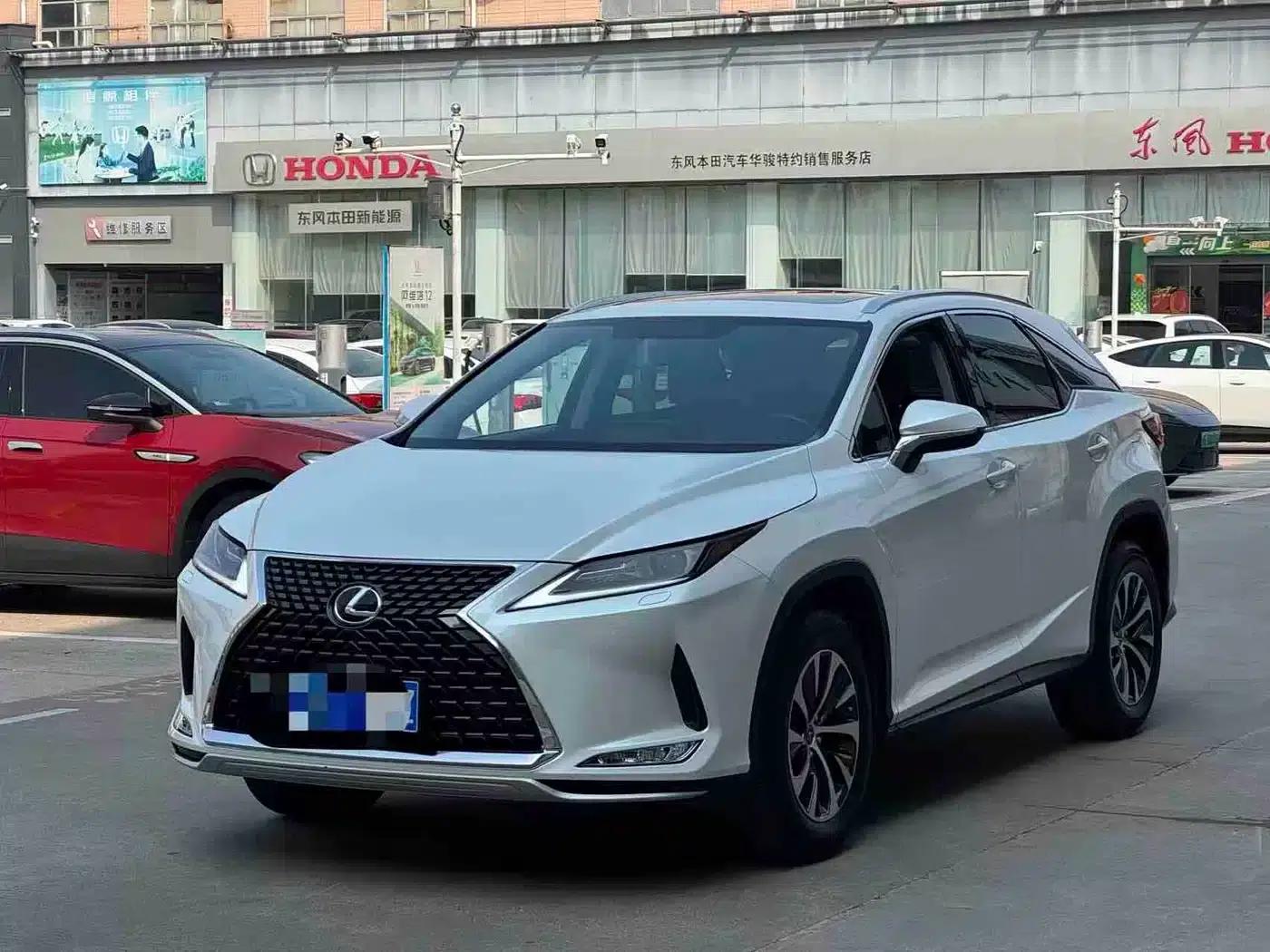 Lexus RX 2020 Facelift 300 2WD Elite Edition — миниатюра 3