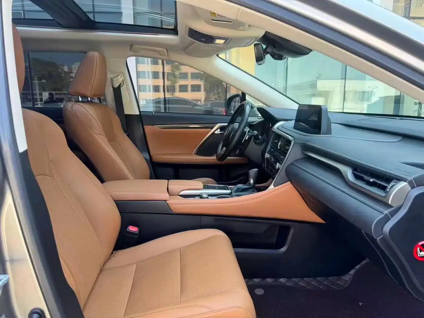 Lexus RX 2020 Facelift 300 AWD Elegant Edition — миниатюра 7