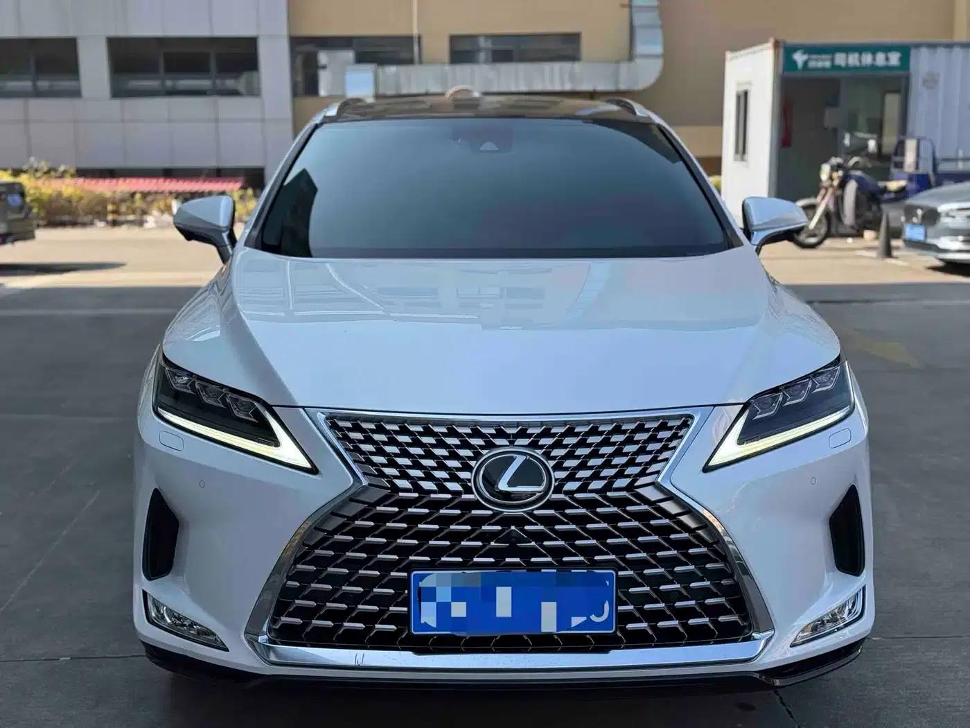 Lexus RX 2021 300 AWD Special Edition — миниатюра 2