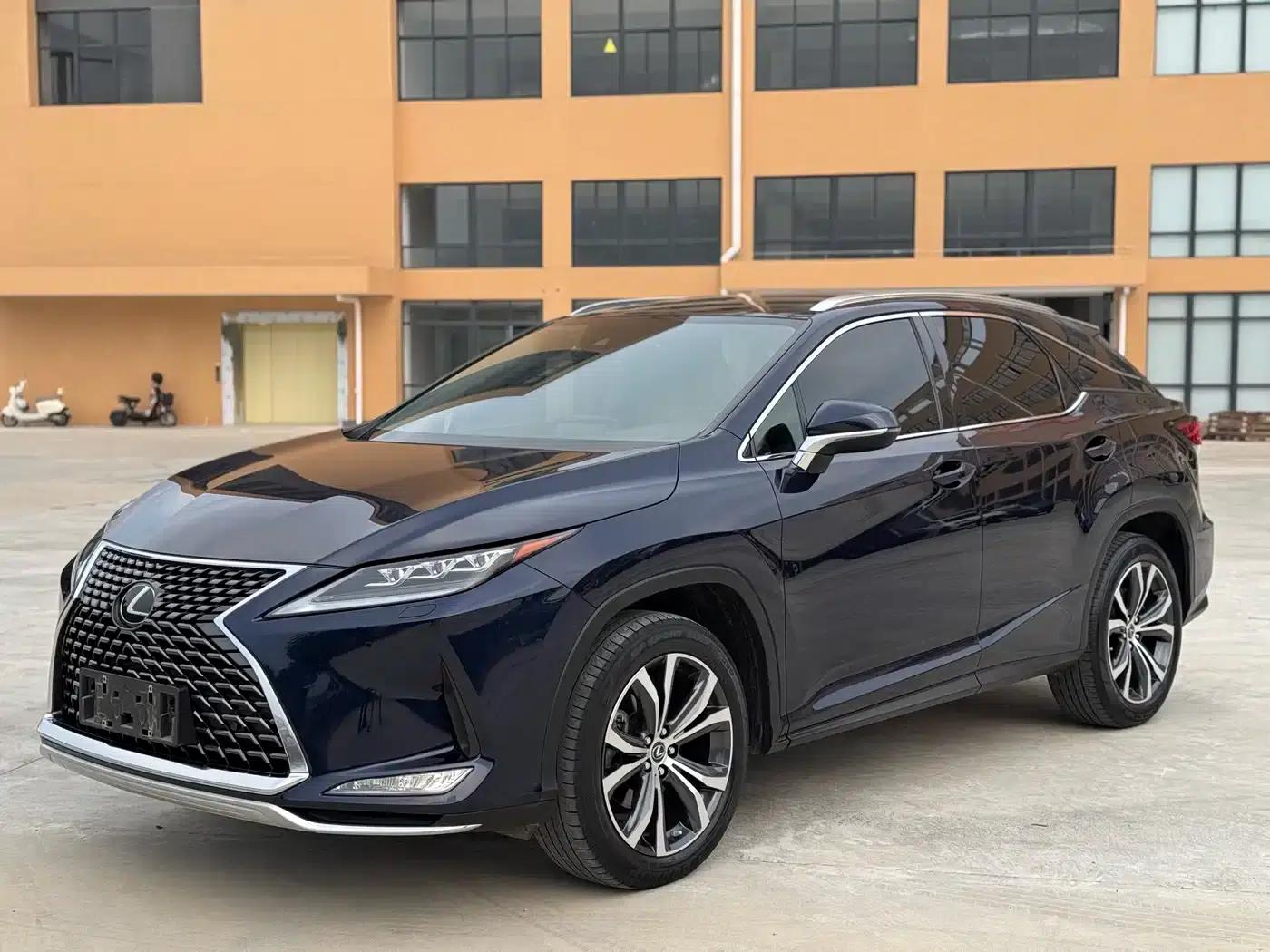 Lexus RX 2020 Facelift 300 AWD Elegant Edition — миниатюра 3
