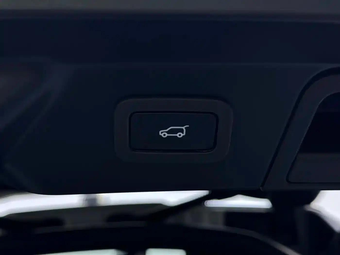 Range Rover Velar 2020 P250 — миниатюра 22