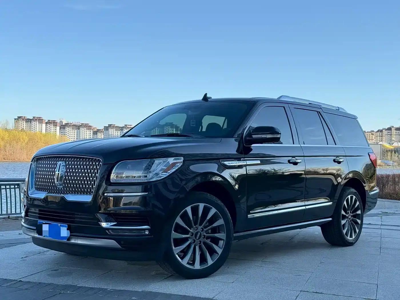 Navigator 2018 3.5T Premium Edition (National V Emission Standard) — миниатюра 1