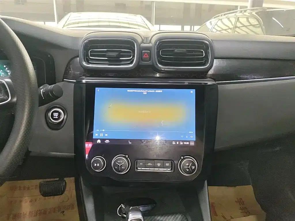 Lynk & Co 03 2019 1.5TD DCT Pro Edition (China VI Emission Standard) — миниатюра 13