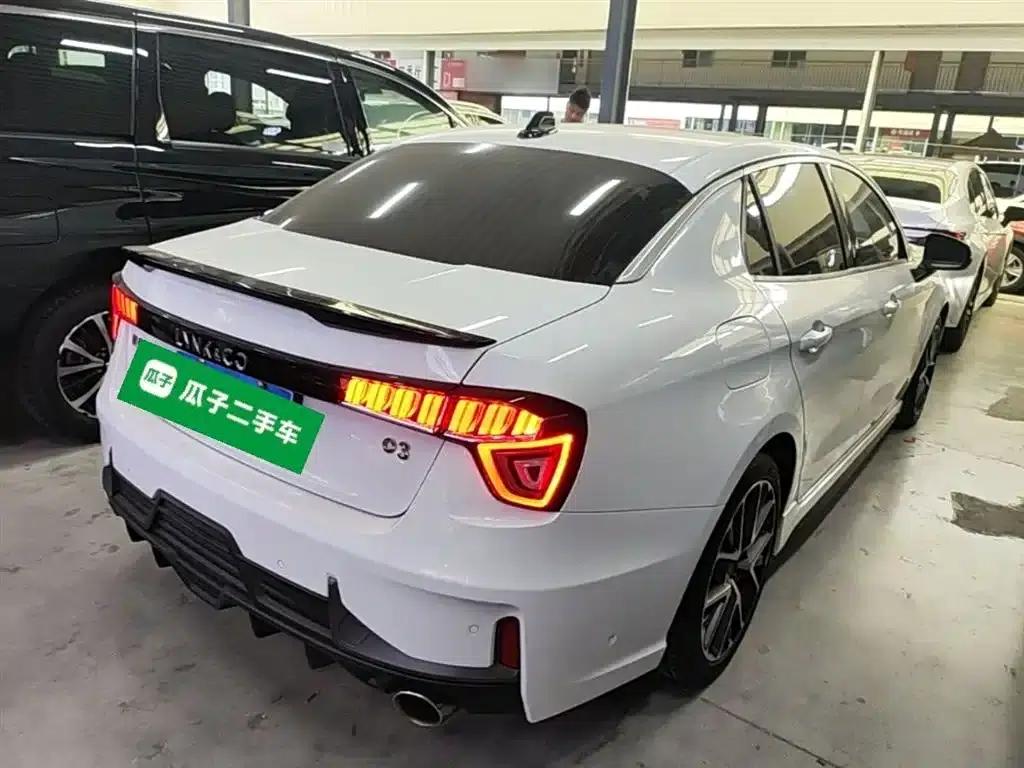 Lynk & Co 03 2019 1.5TD DCT Pro Edition (China VI Emission Standard) — миниатюра 7