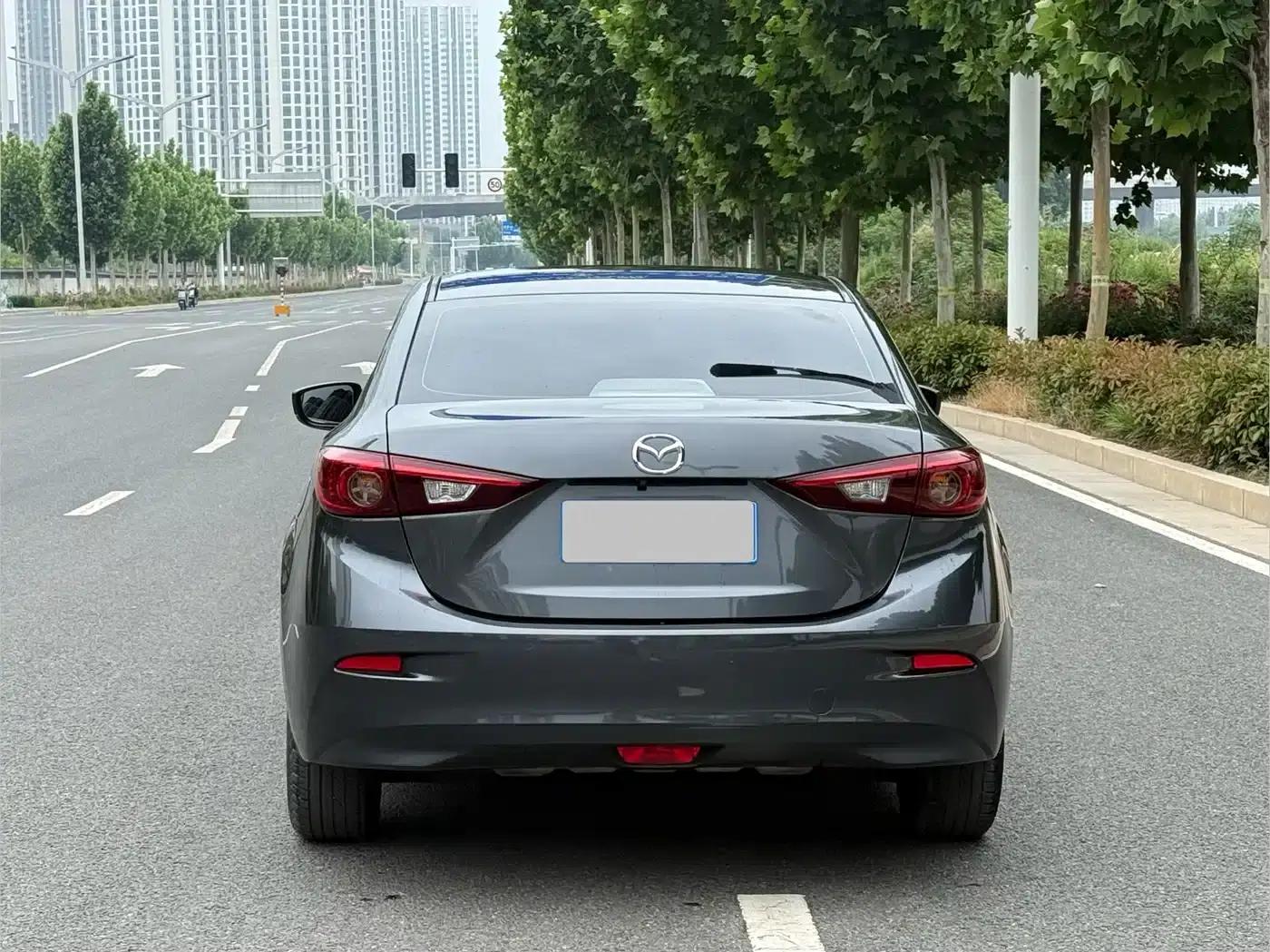 Mazda3 Axela 2017 Sedan 1.5L Automatic Luxury (China V Emission Standard) — миниатюра 8