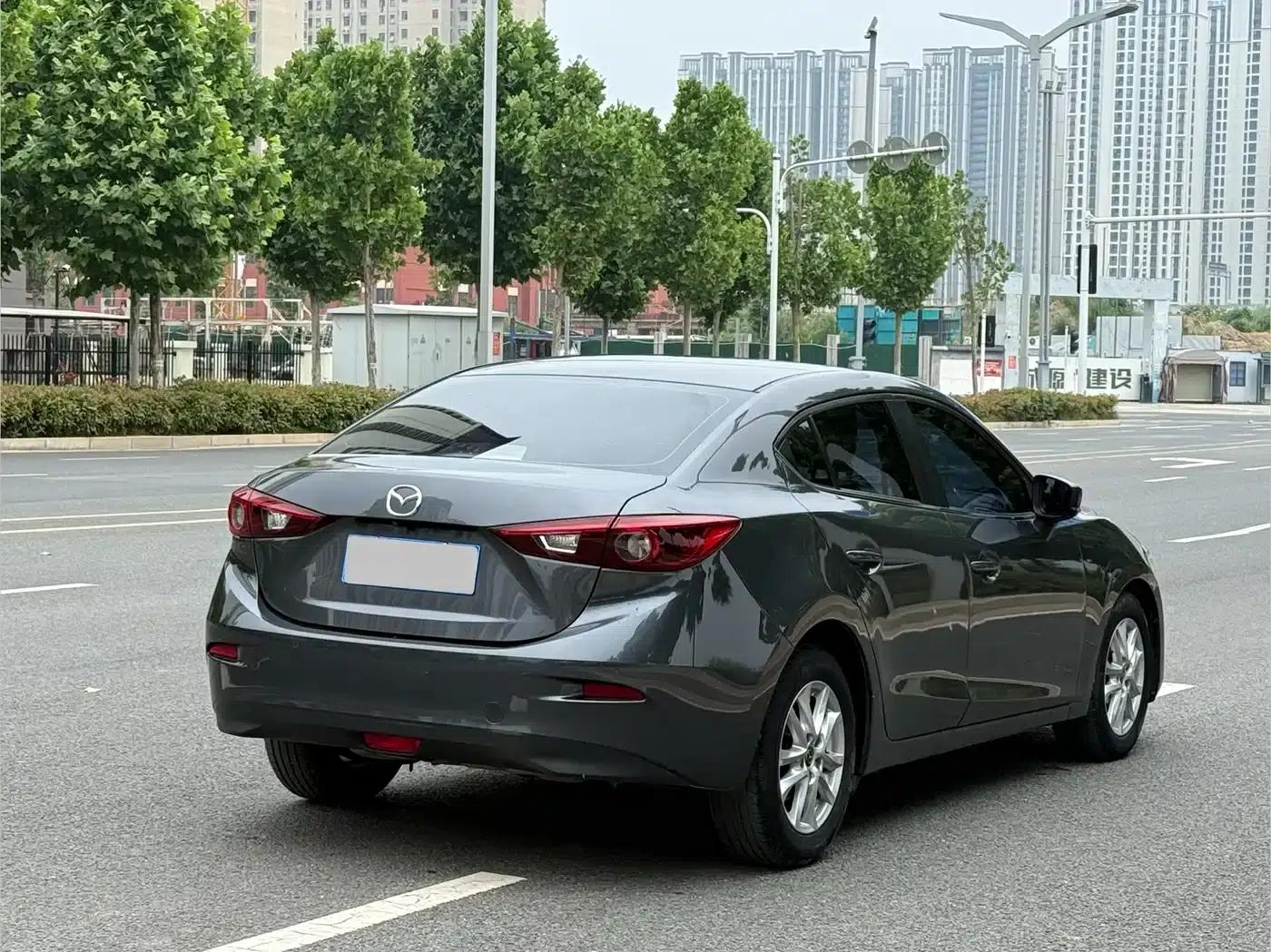 Mazda3 Axela 2017 Sedan 1.5L Automatic Luxury (China V Emission Standard) — миниатюра 9