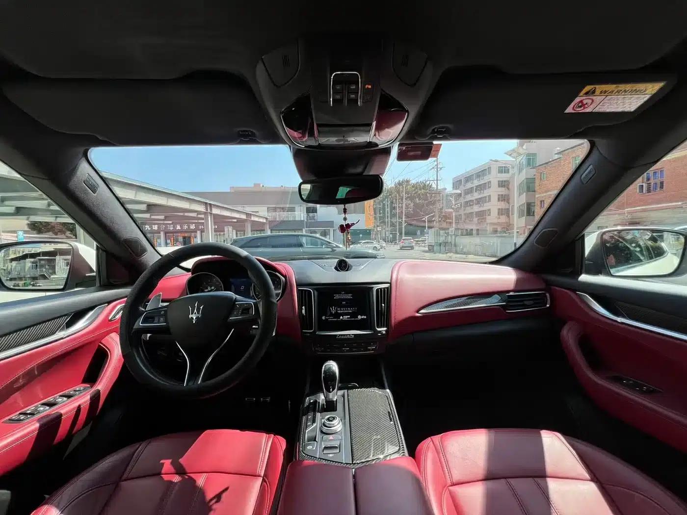 2016 Levante 3.0T Standard Edition — миниатюра 5