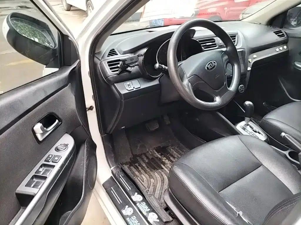 Kia K2 2015 Sedan 1.4L AT GLS — миниатюра 16