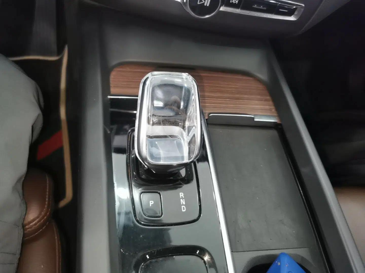 Volvo XC60 2022 B5 4x4 Smart Luxury Edition — миниатюра 17