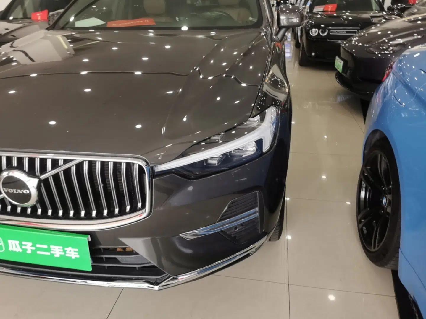 Volvo XC60 2022 B5 4x4 Smart Luxury Edition — миниатюра 9