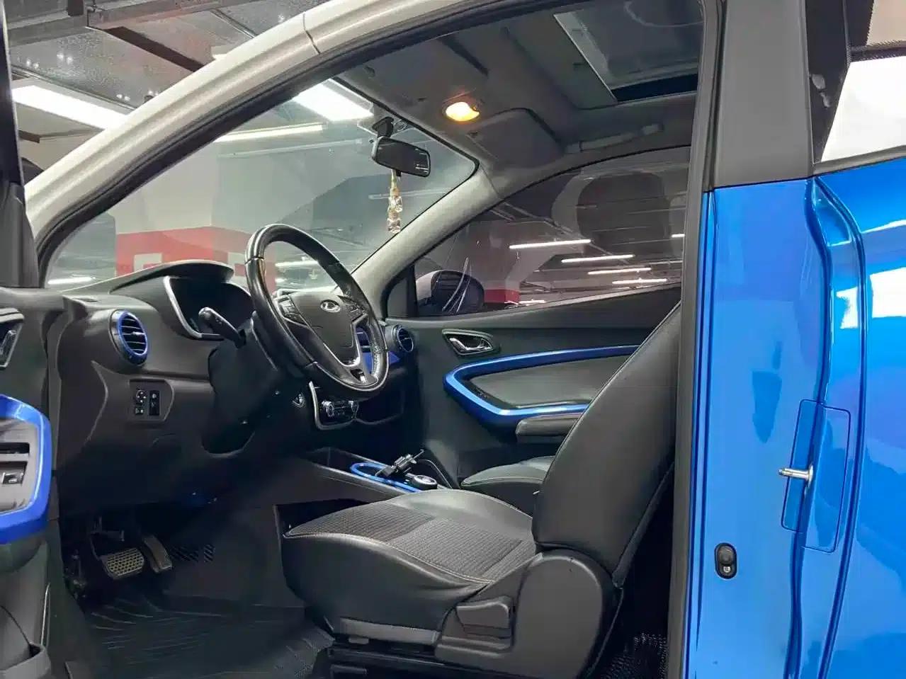 Little Ant 2019 4-seater Smart Edition 35kWh — миниатюра 10