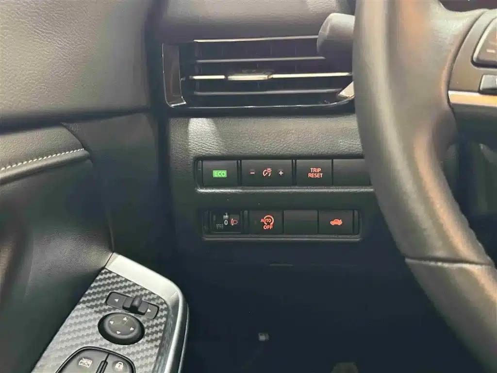 Nissan Sylphy 2023 1.6L CVT Enjoy Edition — миниатюра 12