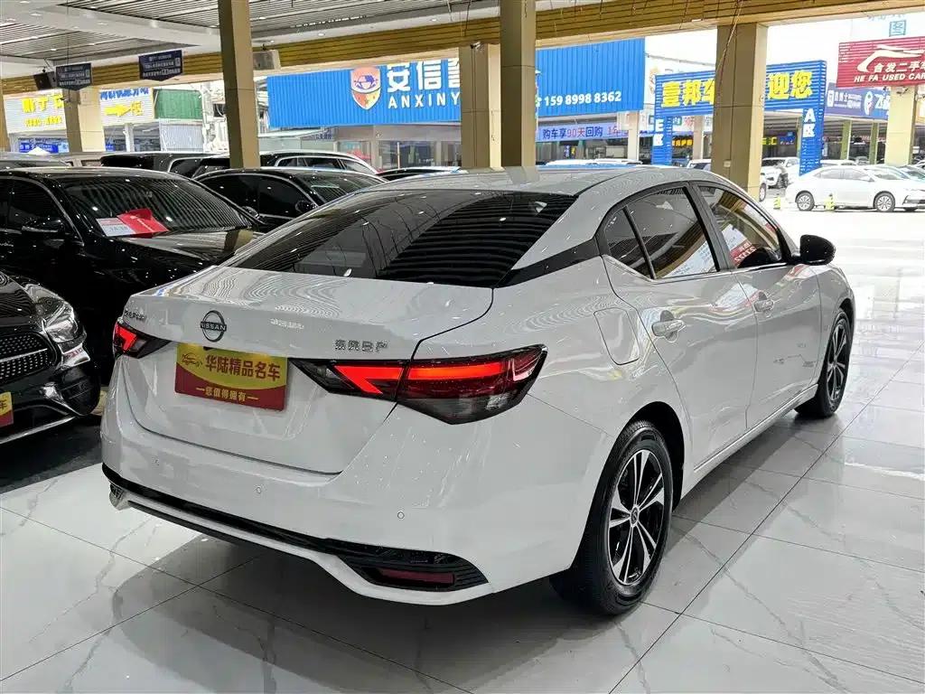 Nissan Sylphy 2023 1.6L CVT Enjoy Edition — миниатюра 4