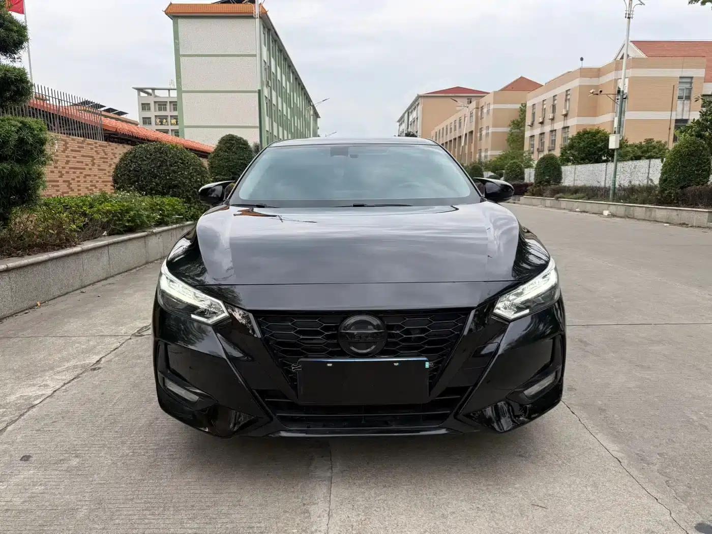 Nissan Sylphy 2022 1.6L XL CVT Enjoy Edition — миниатюра 2