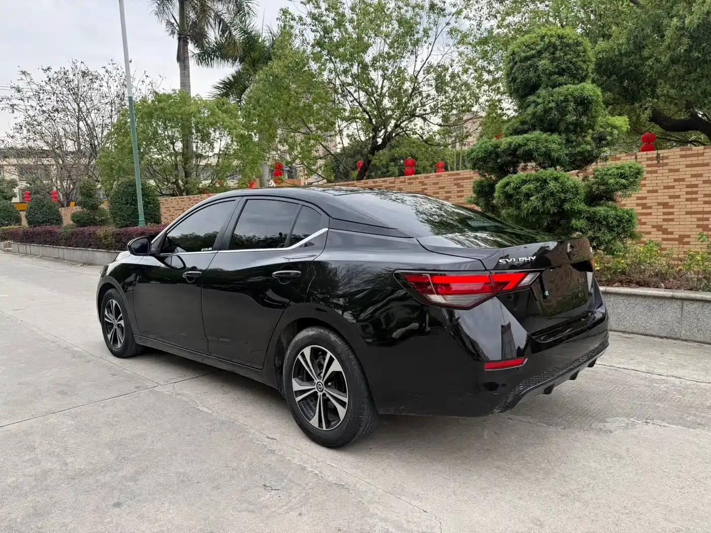 Nissan Sylphy 2022 1.6L XL CVT Enjoy Edition — миниатюра 4