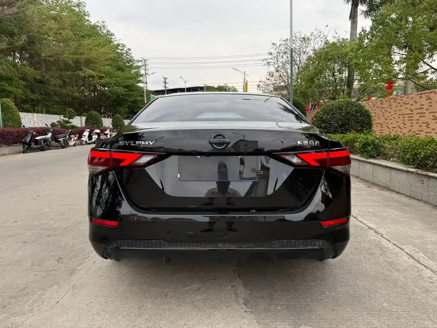 Nissan Sylphy 2022 1.6L XL CVT Enjoy Edition — миниатюра 5