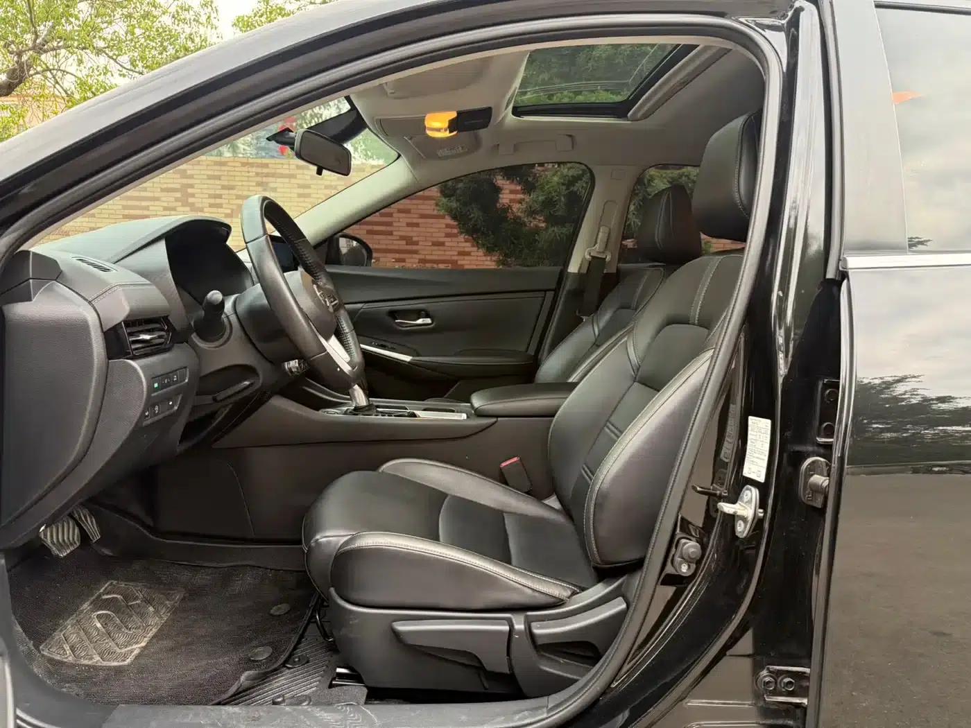 Nissan Sylphy 2022 1.6L XL CVT Enjoy Edition — миниатюра 10