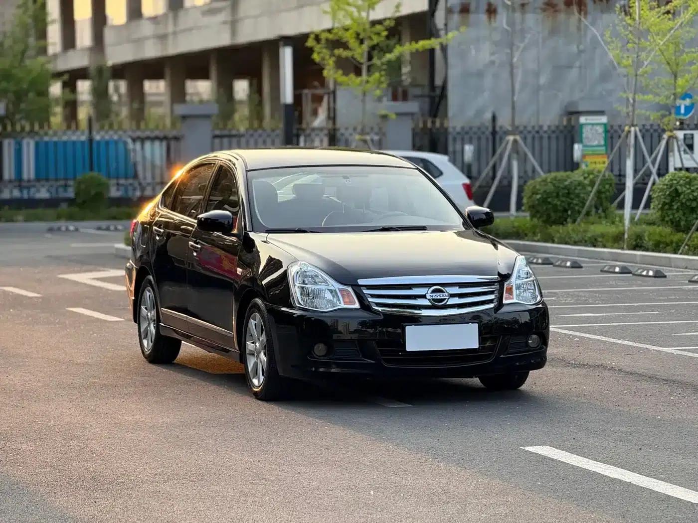 Nissan Sylphy 2009 2.0XL CVT Luxury Edition — миниатюра 3