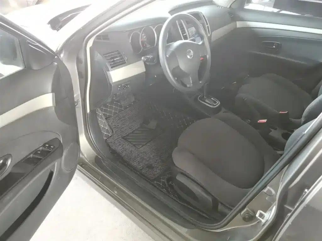 Nissan Sylphy 2019 Classic 1.6XE+ CVT Intelligent Leading Edition — миниатюра 16