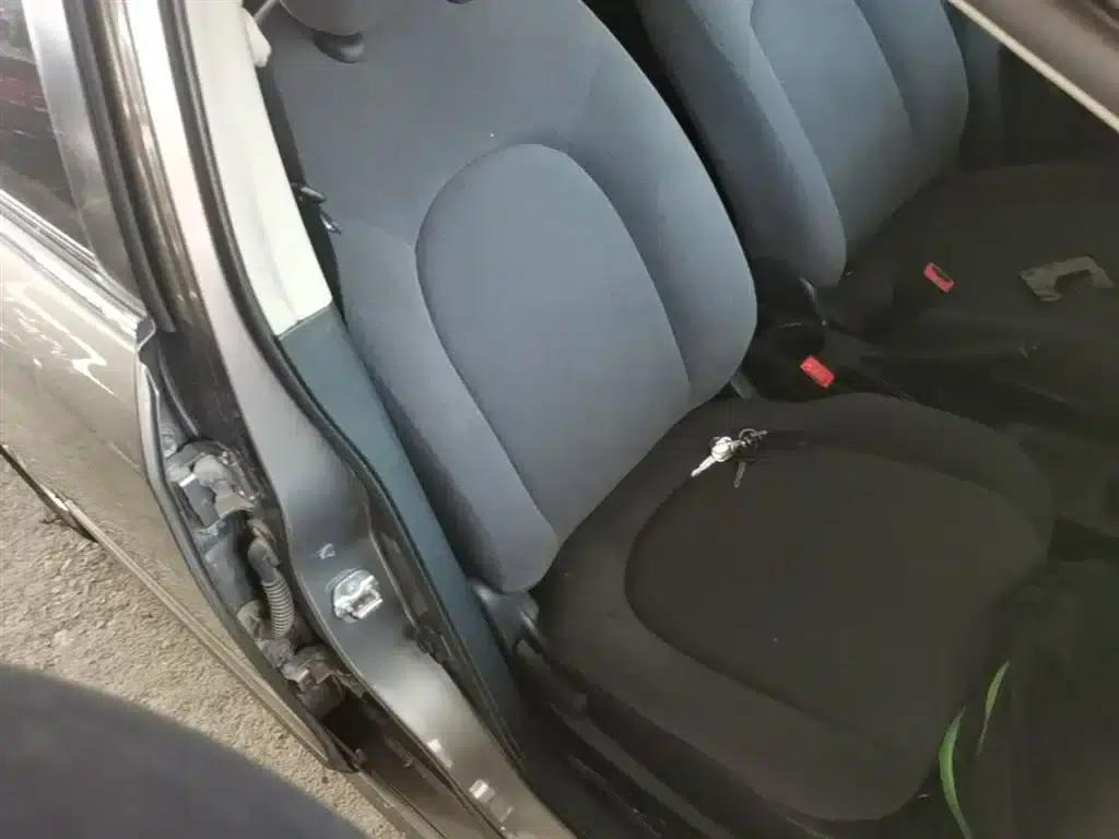 Nissan Sylphy 2019 Classic 1.6XE+ CVT Intelligent Leading Edition — миниатюра 25