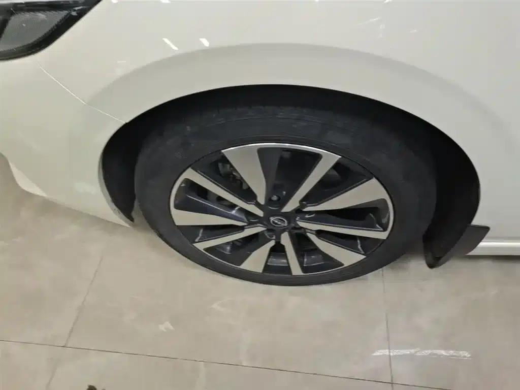 Nissan Sylphy 2022 Electric Drive Version e-POWER Smart Connectivity PLUS — миниатюра 23