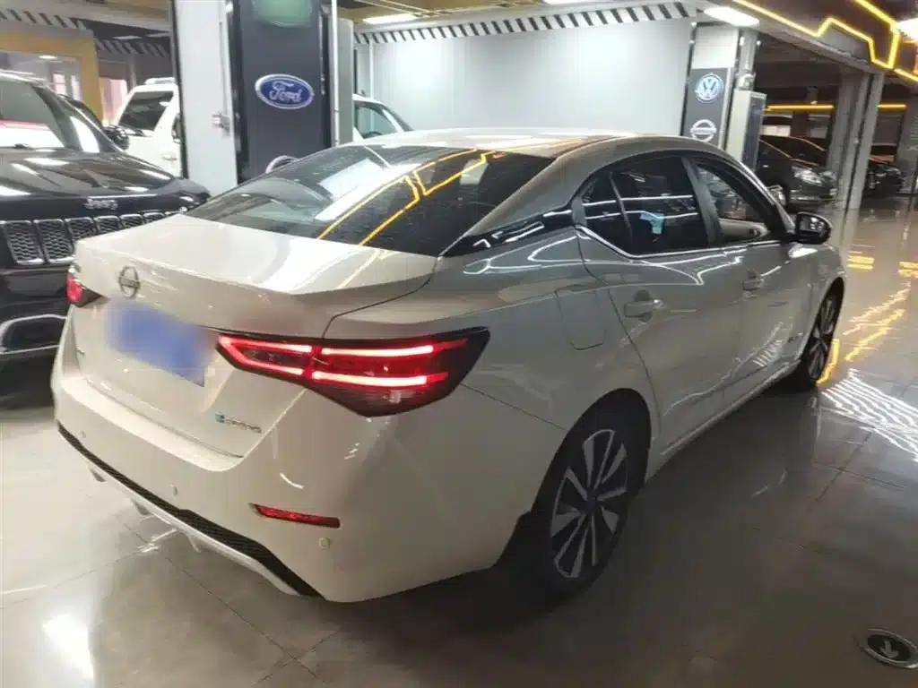 Nissan Sylphy 2022 Electric Drive Version e-POWER Smart Connectivity PLUS — миниатюра 7