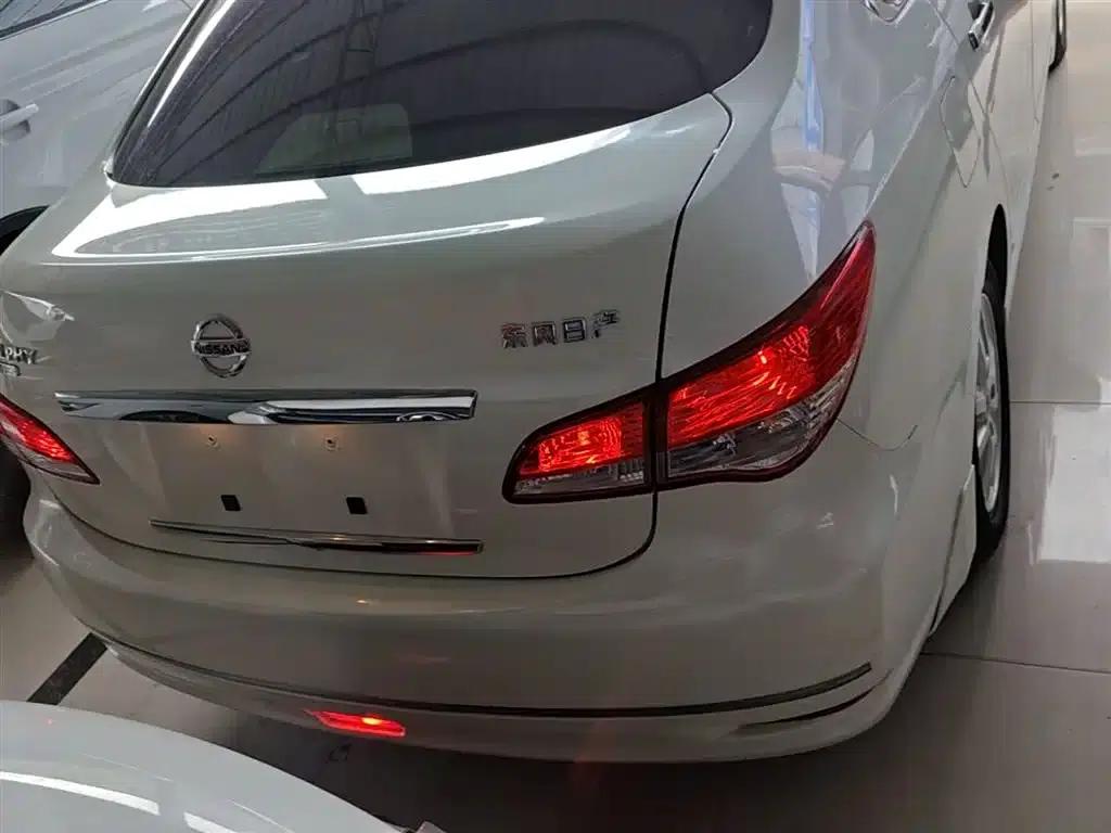 Nissan Sylphy 2012 Classic 1.6XE Automatic Comfort Edition — миниатюра 6