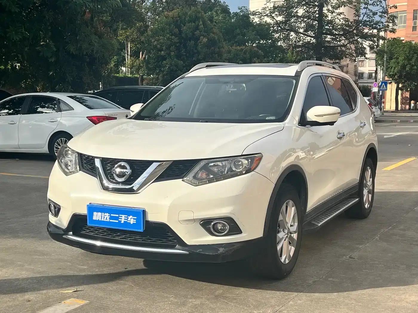 Nissan X-Trail 2014 2.0L CVT Comfort Edition 2WD — миниатюра 1
