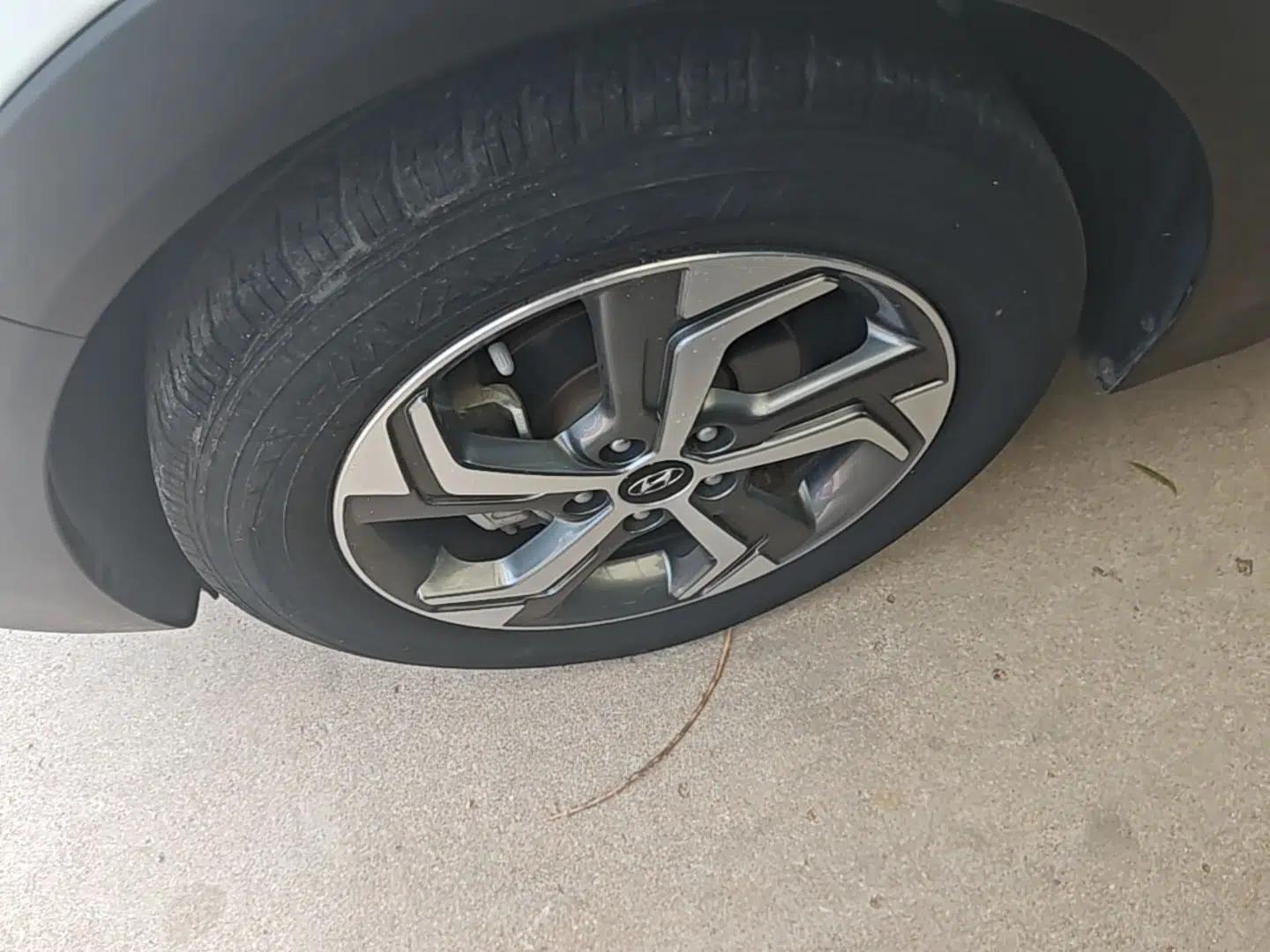 Hyundai ix25 2017 1.6L Automatic Smart Version — миниатюра 8