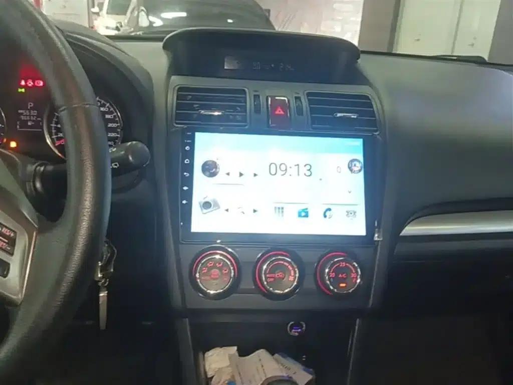 Subaru XV 2014 2.0i Comfort Edition — миниатюра 13