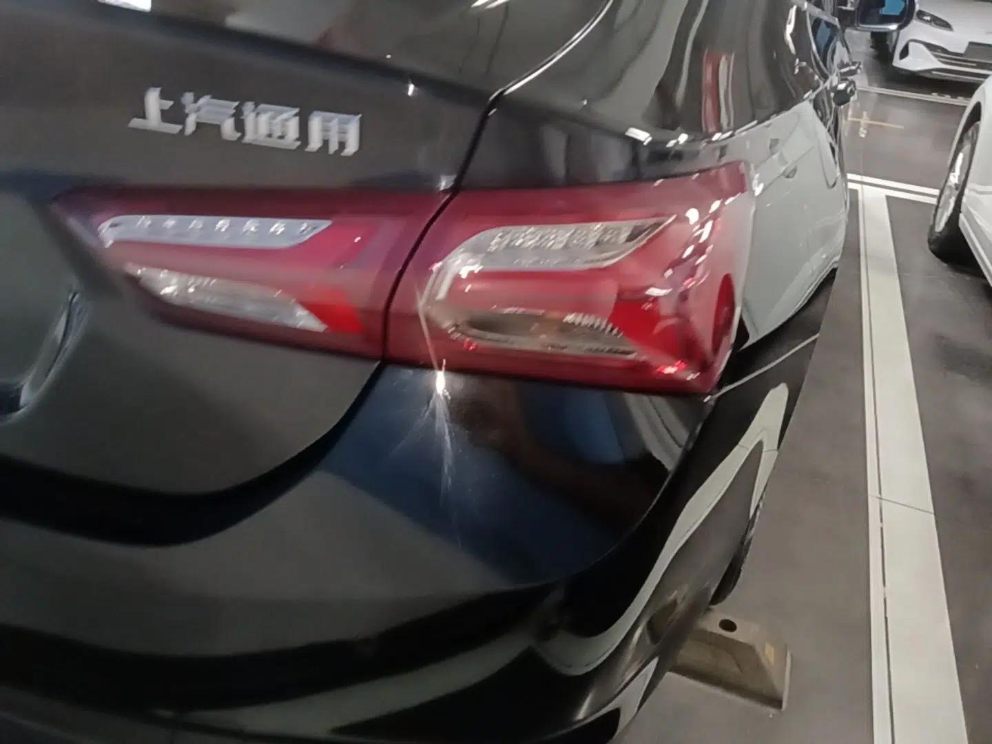 Chevrolet Malibu XL 2021 535T Automatic Sport Edition — миниатюра 7