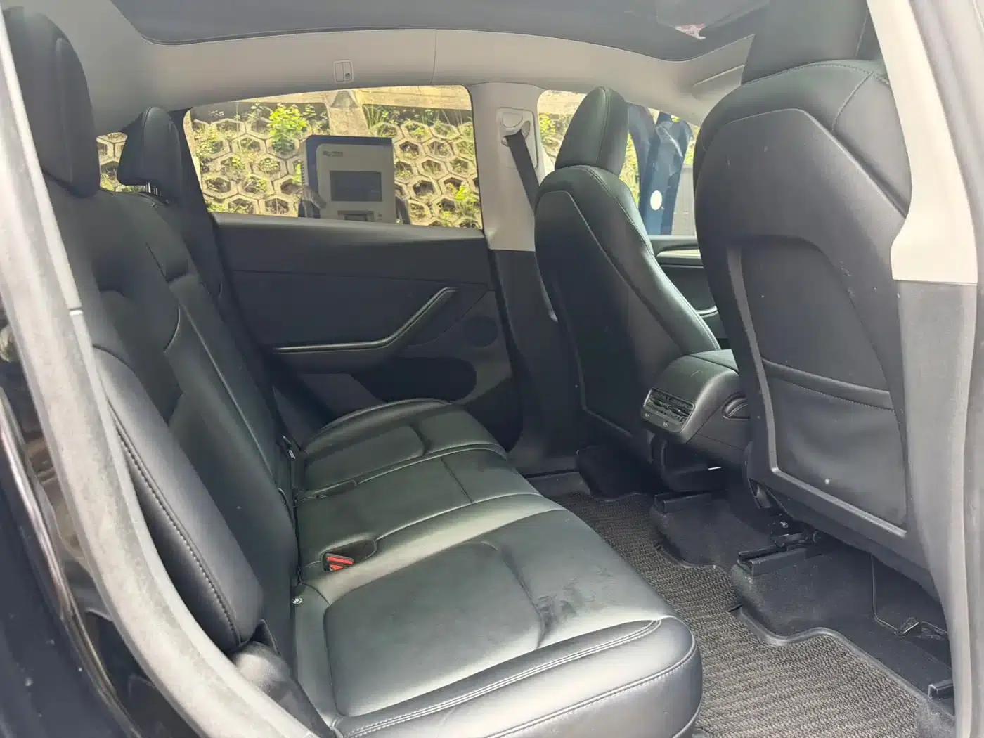 Model Y 2022 Facelift Rear-Wheel Drive Version — миниатюра 7
