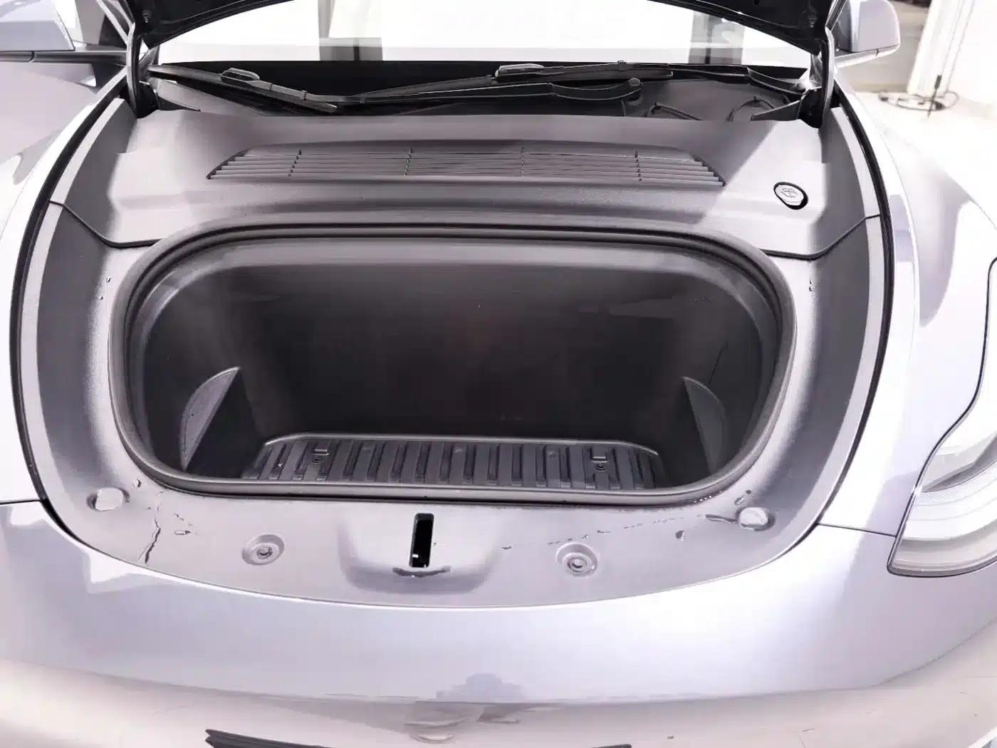 Model Y 2023 Rear-Wheel Drive — миниатюра 19