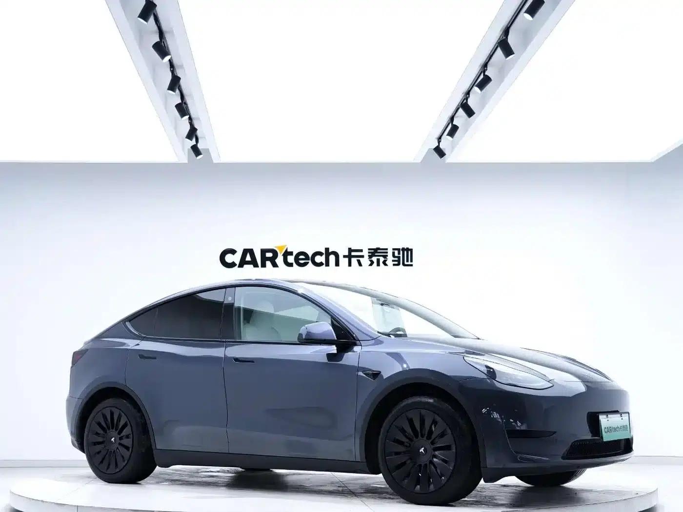 Model Y 2023 Rear-Wheel Drive — миниатюра 3
