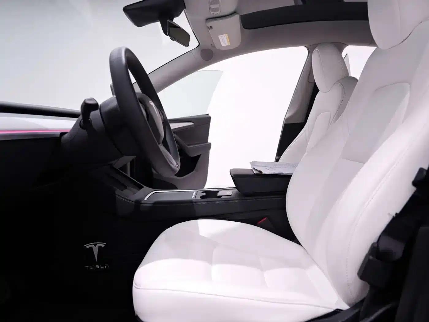 Model Y 2023 Rear-Wheel Drive — миниатюра 24