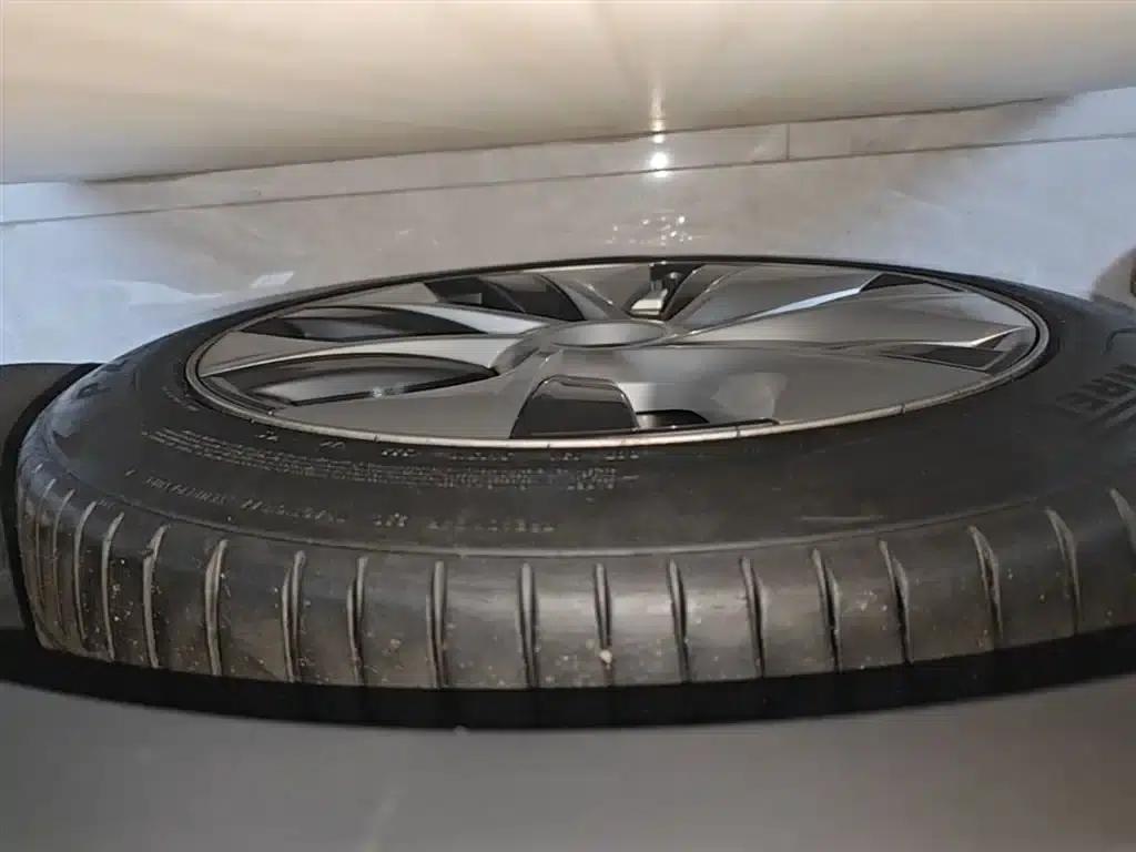 Model Y 2022 Facelift Rear-Wheel Drive Version — миниатюра 23