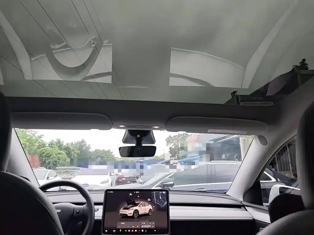 Model Y 2023 Rear-Wheel Drive — миниатюра 18