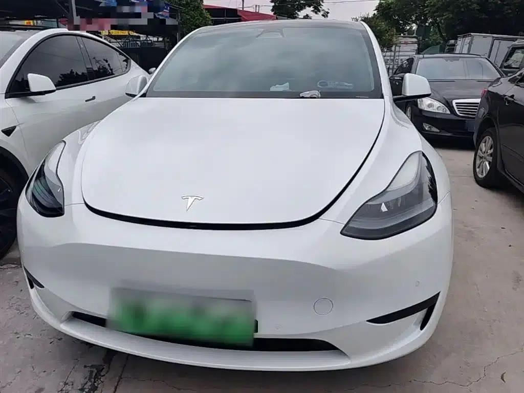 Model Y 2023 Rear-Wheel Drive — миниатюра 3