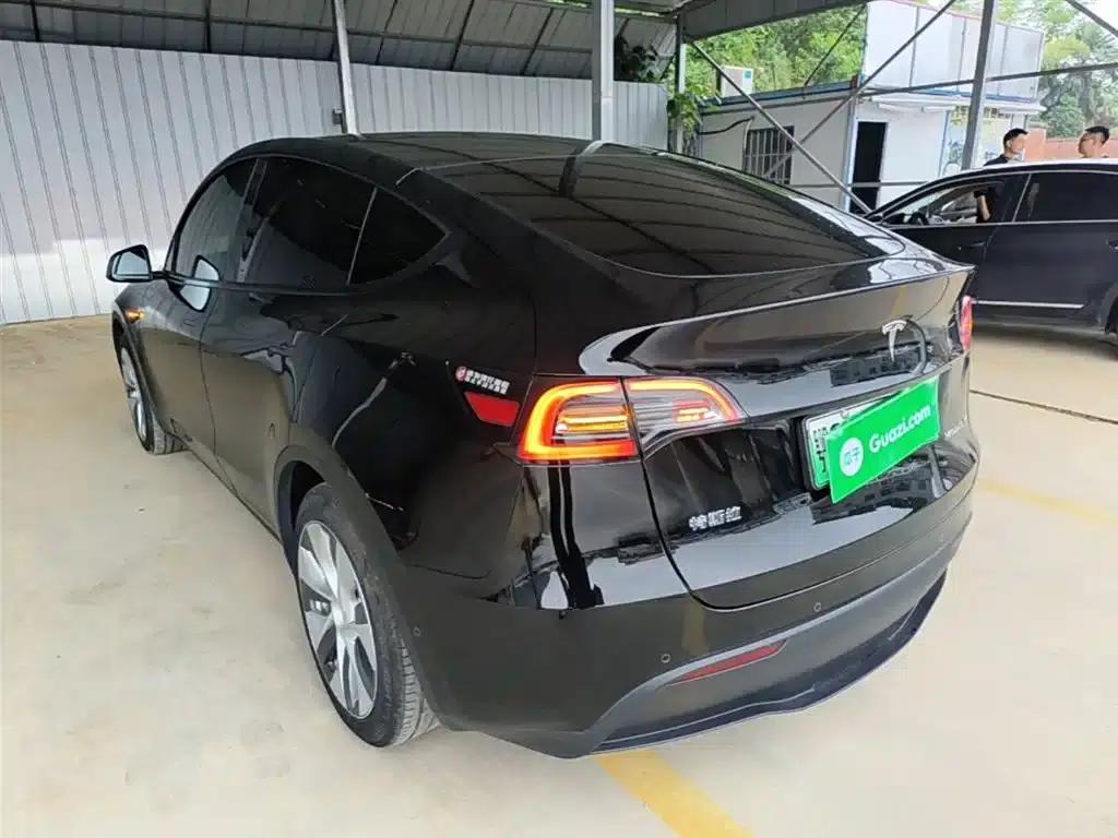Model Y 2022 Facelift Rear-Wheel Drive Version — миниатюра 5