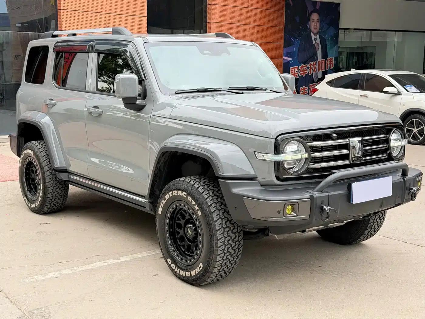 The 2023 Tank 300 City Edition 2.0T is very stylish. — миниатюра 3