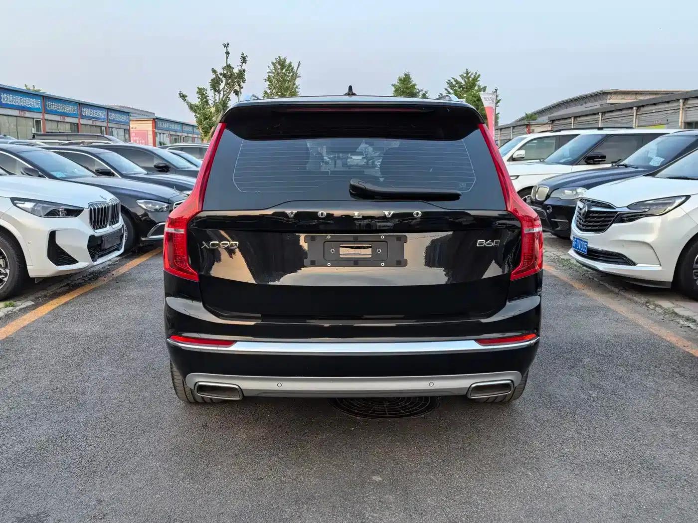 2021 Volvo XC90 B6 Inscription Luxury Edition 7-seater — миниатюра 22