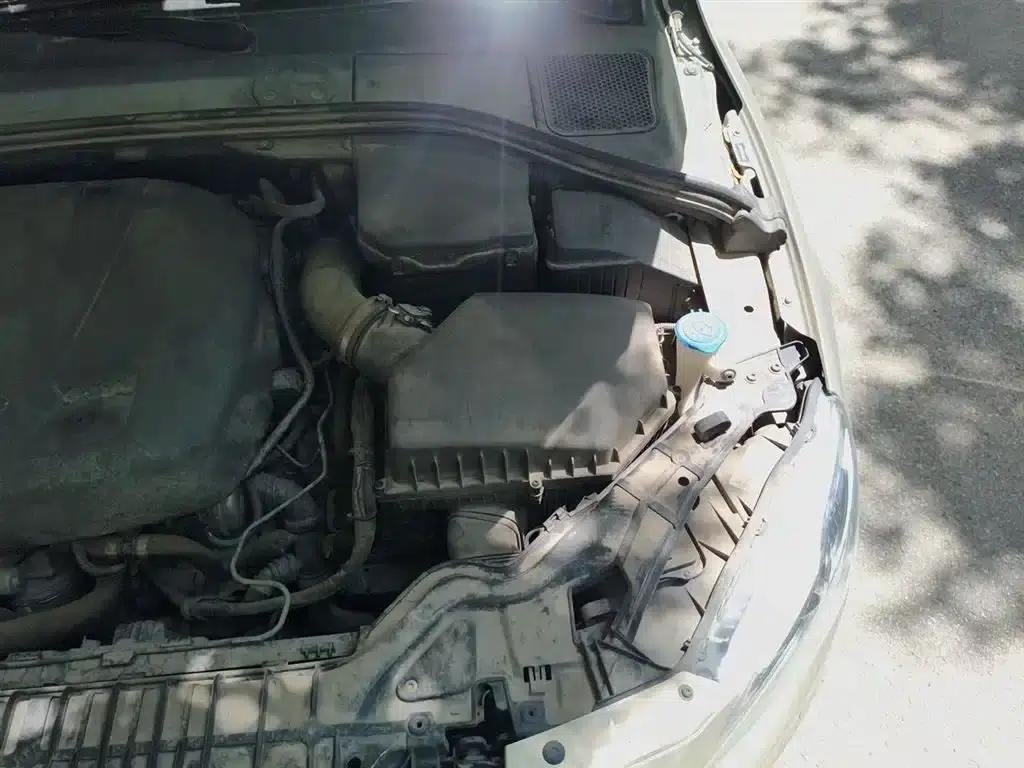 2018 Volvo S60 S60L T3 Smart Progressive Edition — миниатюра 21