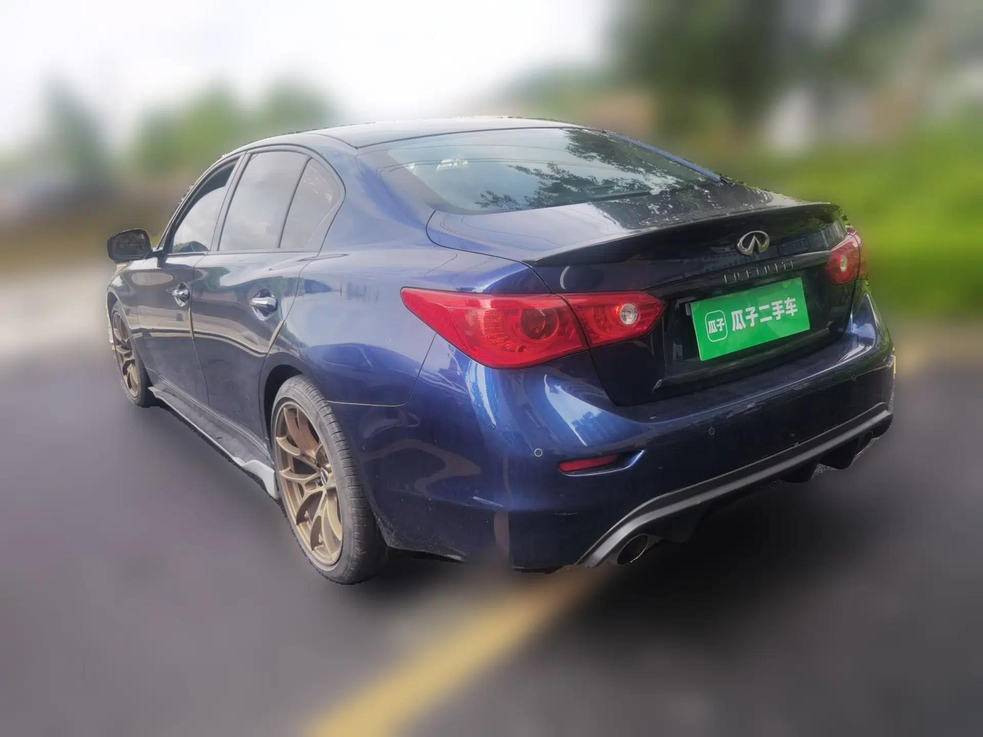 Infiniti Q50L 2015 2.0T Luxury Edition — миниатюра 4