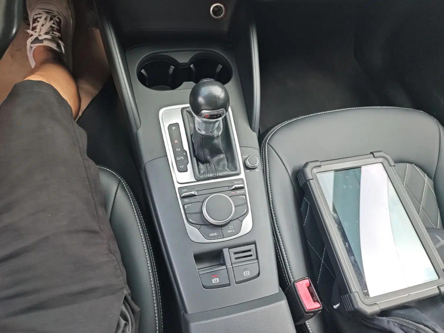 Audi A3 2016 Limousine 35 TFSI Prestige Edition — миниатюра 17
