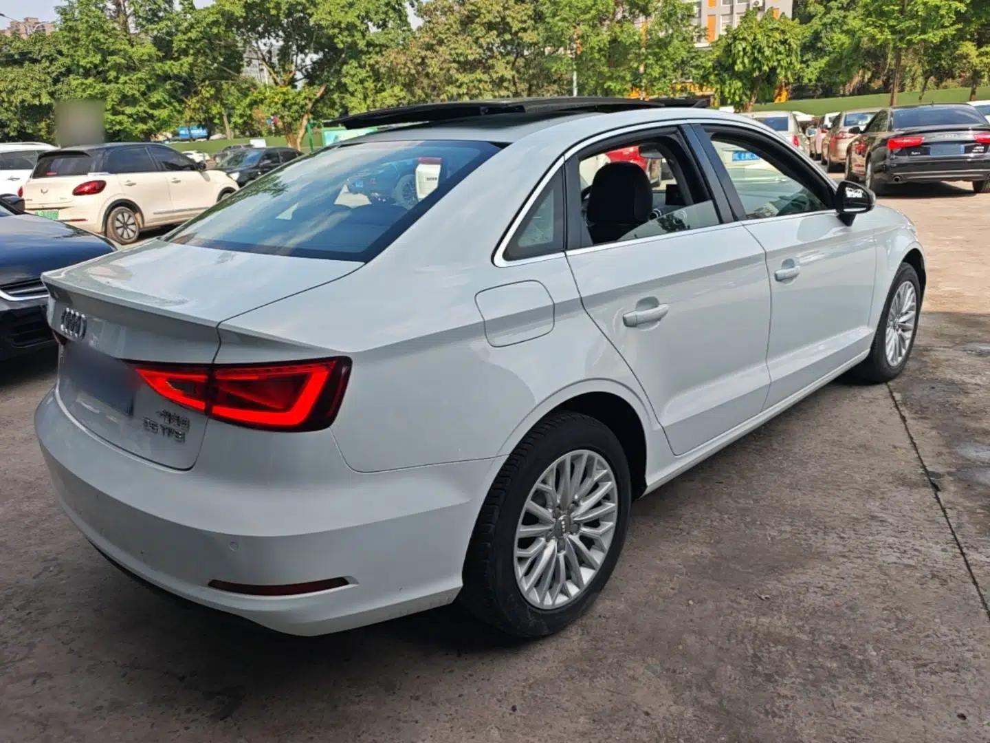Audi A3 2016 Limousine 35 TFSI Prestige Edition — миниатюра 6