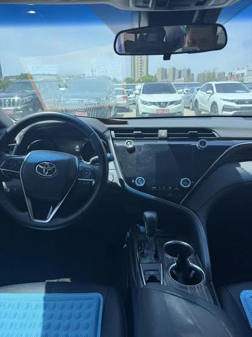 Toyota Camry 2019 2.0G Luxury Edition China V Standard — миниатюра 10