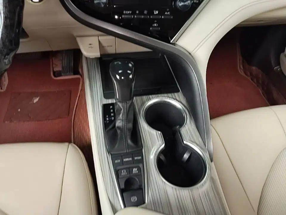Toyota Camry 2019 Dual-Engine 2.5 HG Luxury Edition China VI Standard — миниатюра 17