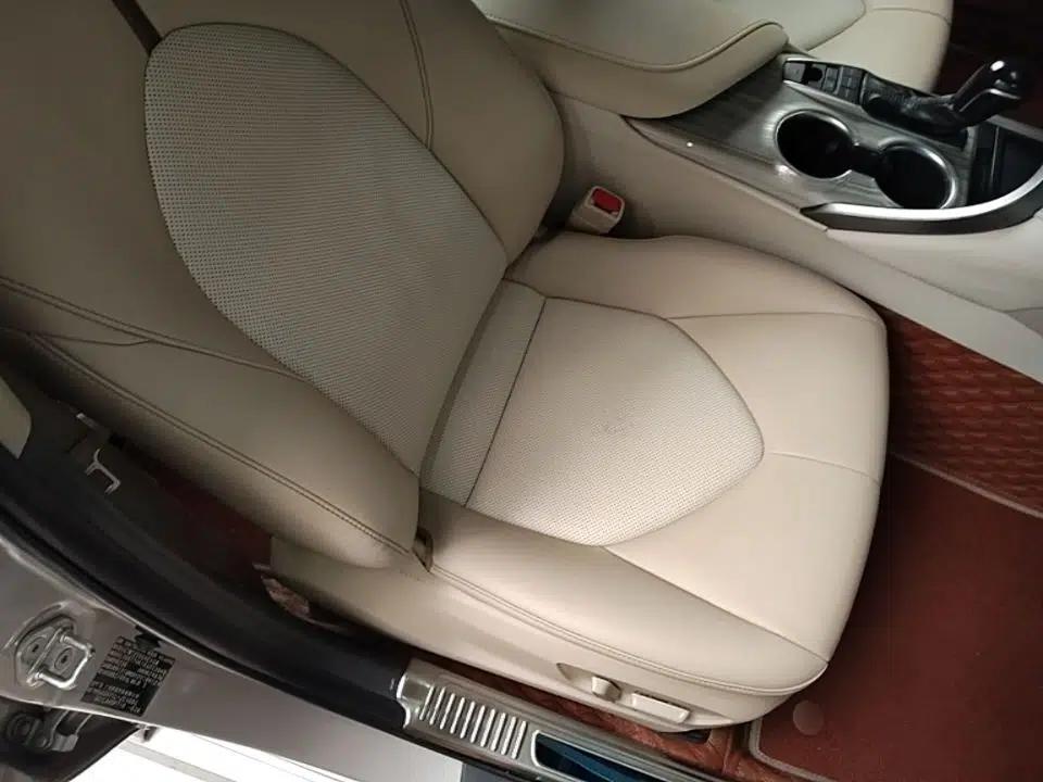 Toyota Camry 2019 Dual-Engine 2.5 HG Luxury Edition China VI Standard — миниатюра 23