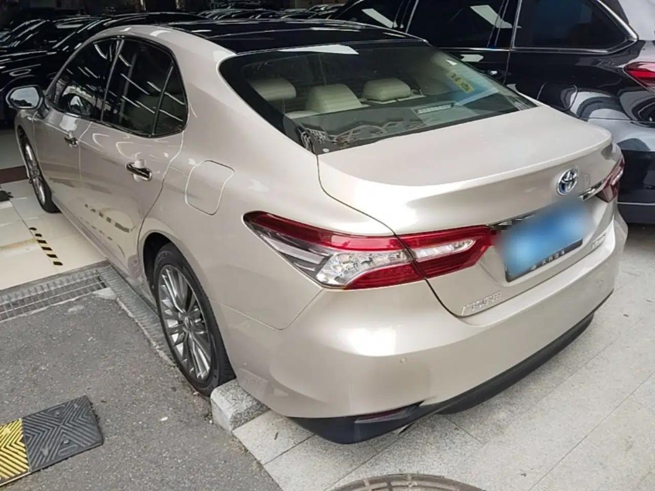 Toyota Camry 2019 Dual-Engine 2.5 HG Luxury Edition China VI Standard — миниатюра 4